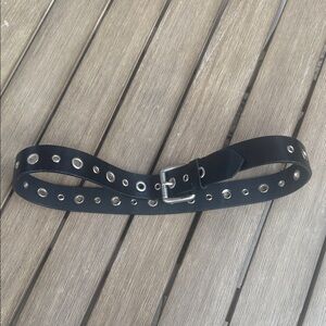 Levi’s Black Leather Grommet Belt Size 34/85